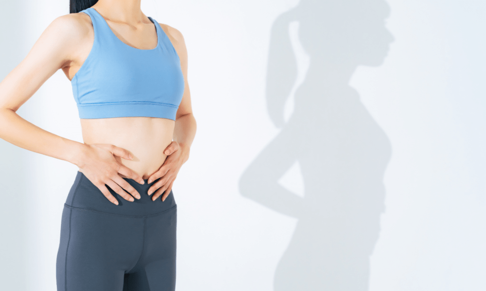 腸腰筋と痩せた女性